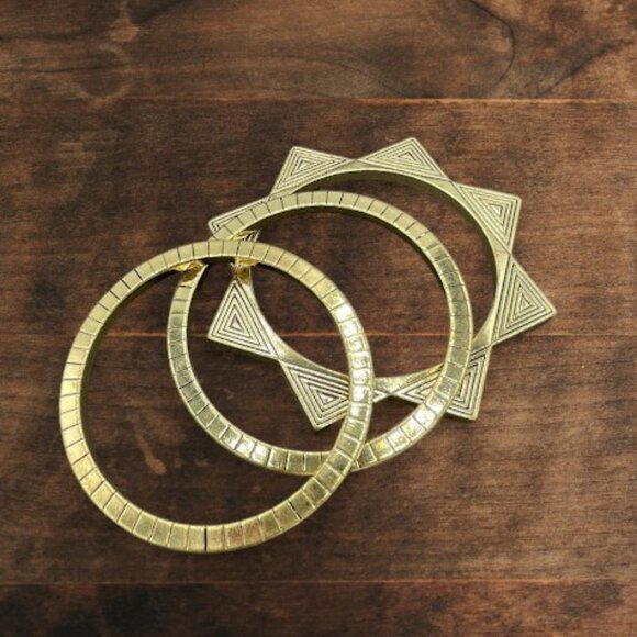 Forever 21 Gold Tone Boho Gypsy Chic Triangle Bangle Bracelets Lot of 3 - Picture 6 of 6